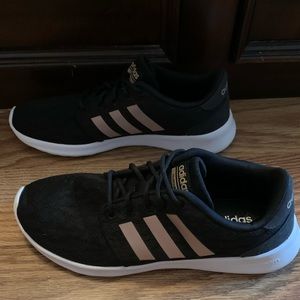 Adidas cloudfoam sneakers